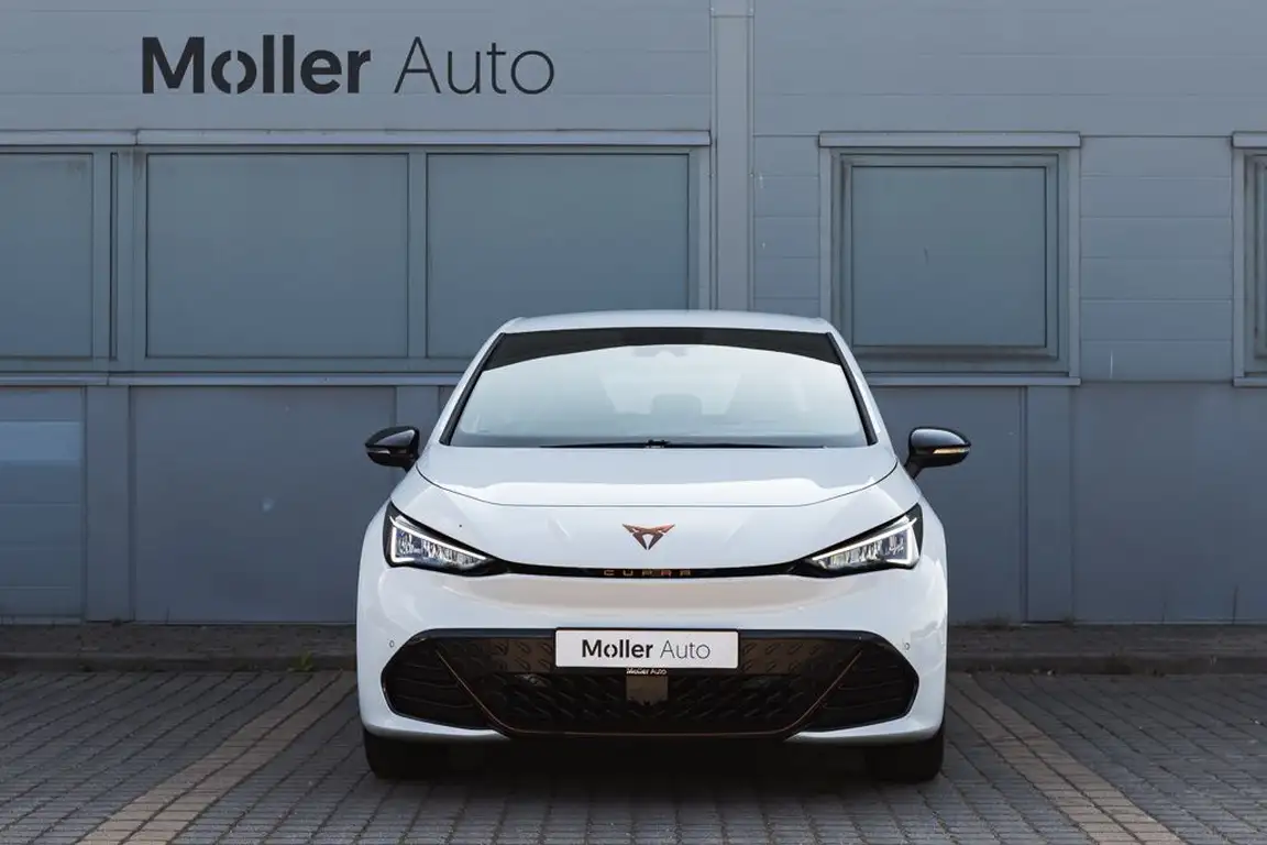 CUPRA BORN