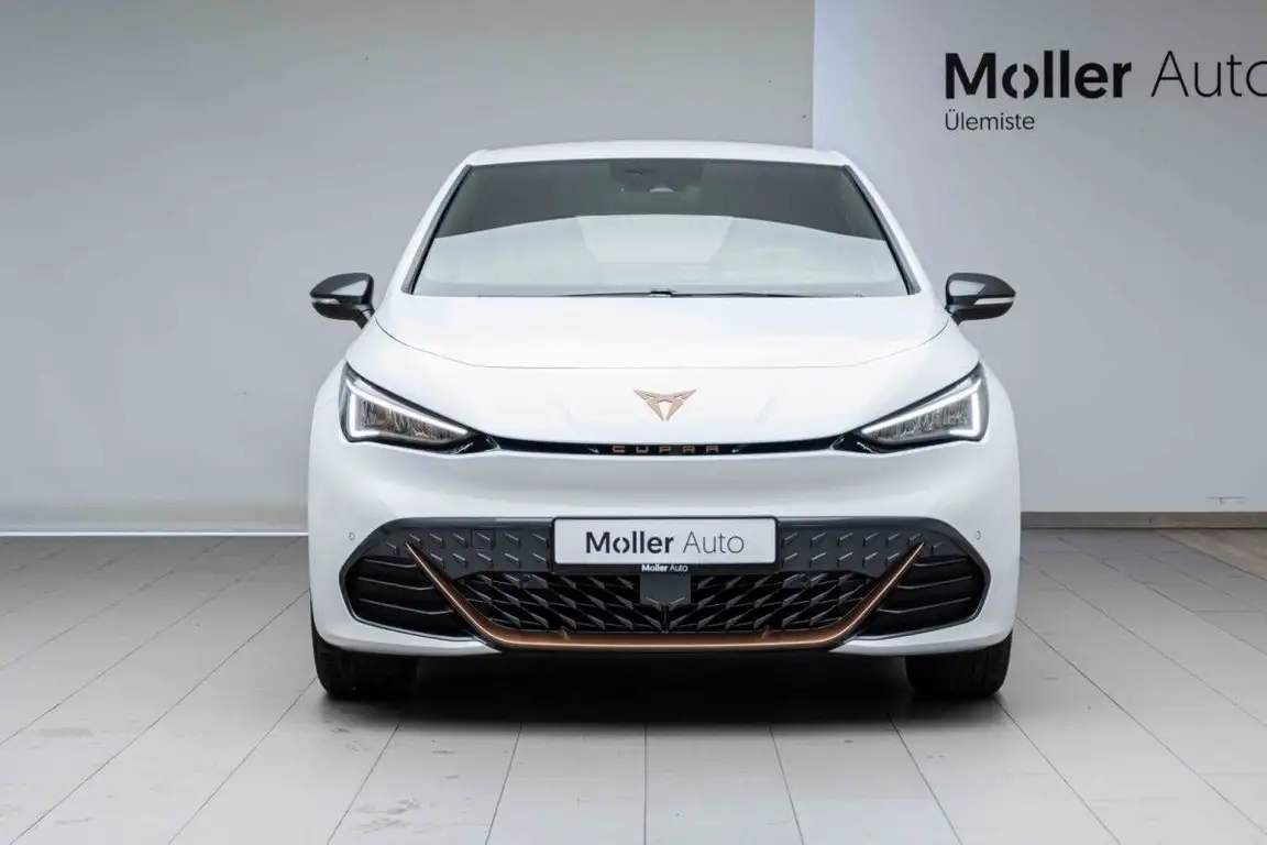 CUPRA BORN