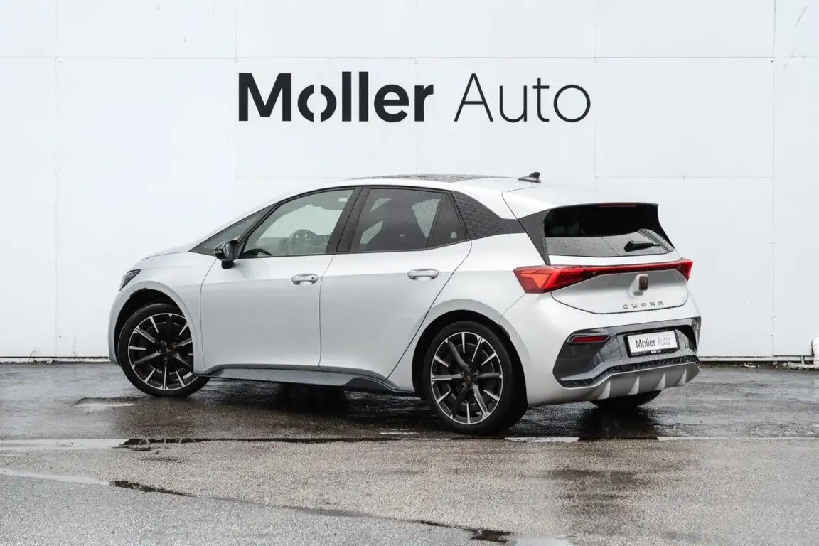 CUPRA BORN