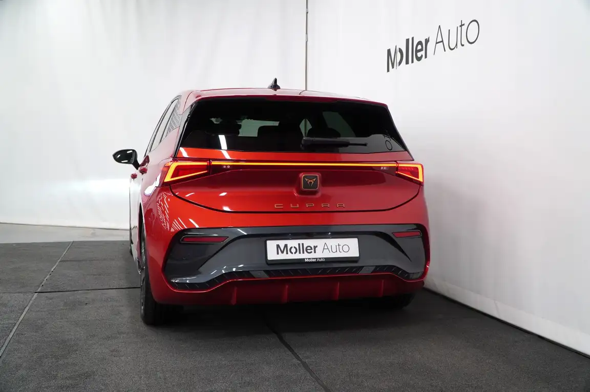 CUPRA BORN