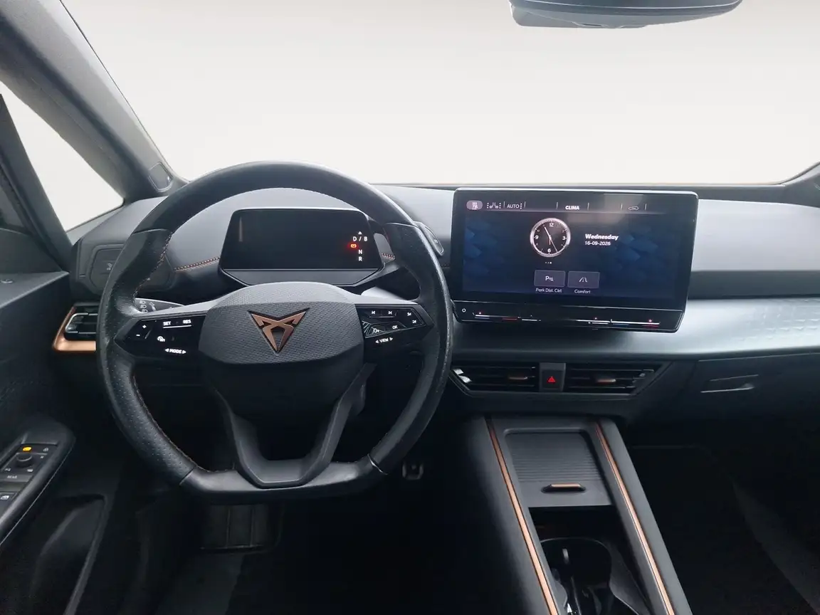CUPRA BORN