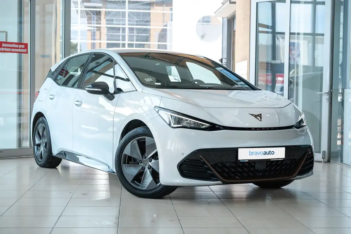 CUPRA BORN