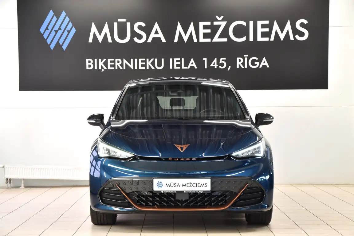 CUPRA BORN