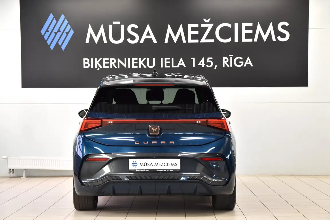 CUPRA BORN