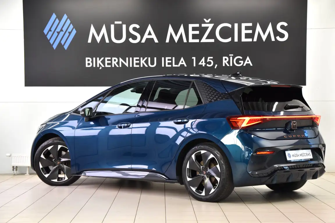 CUPRA BORN