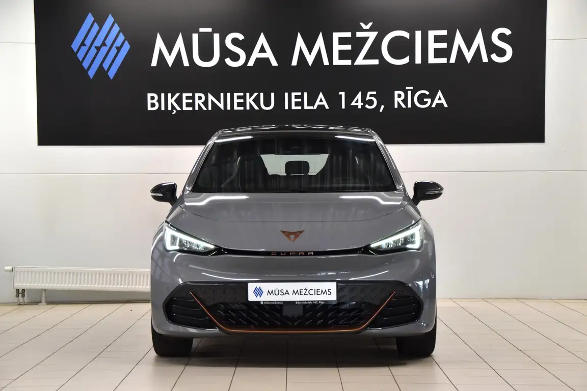 CUPRA BORN