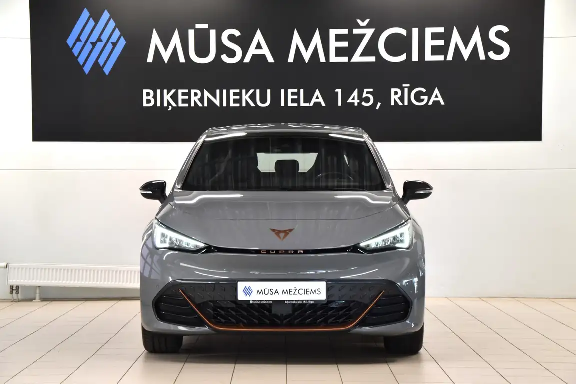 CUPRA BORN