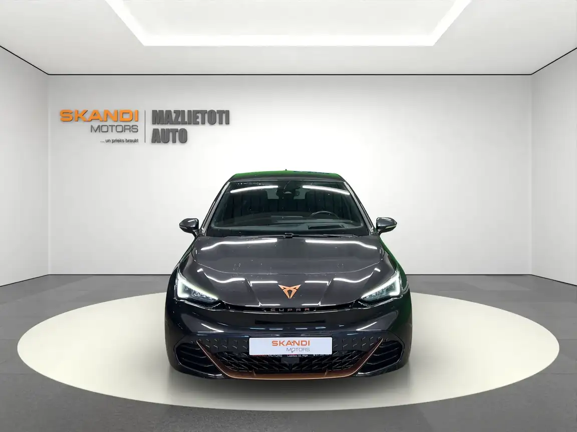 CUPRA BORN