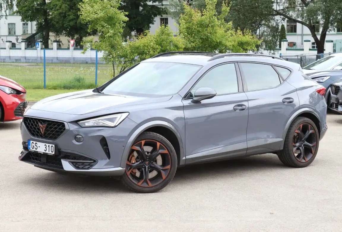 CUPRA FORMENTOR