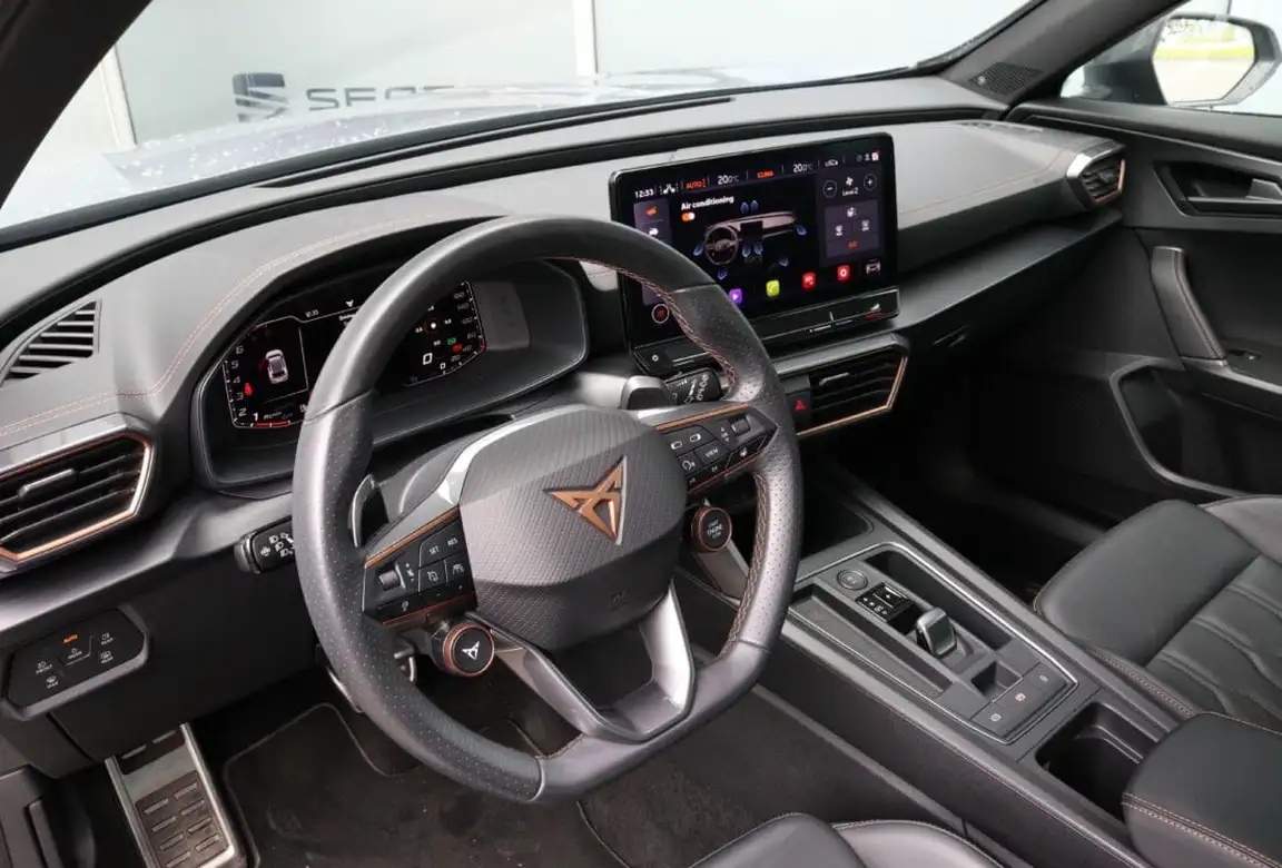 CUPRA FORMENTOR