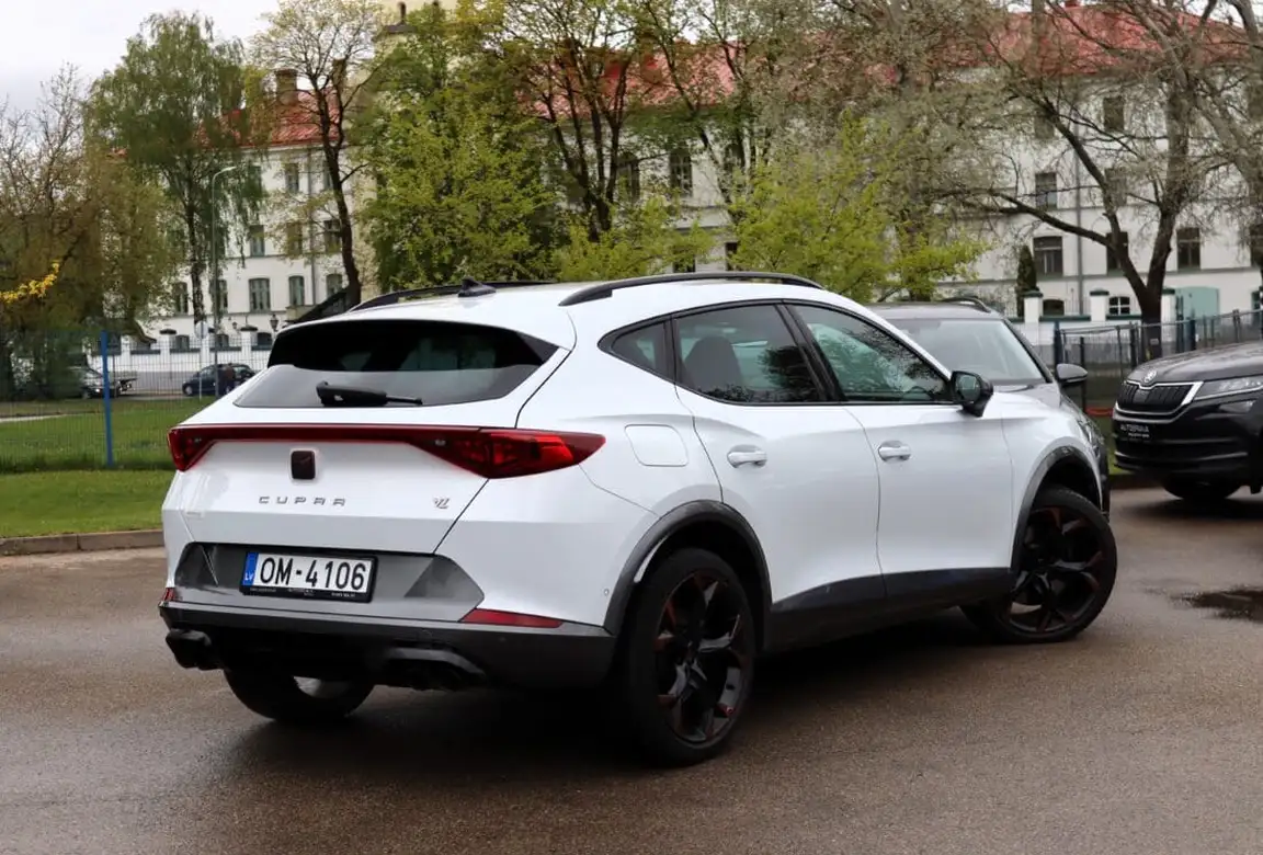 CUPRA FORMENTOR