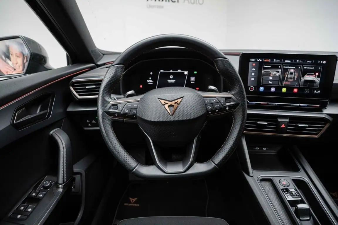 CUPRA FORMENTOR