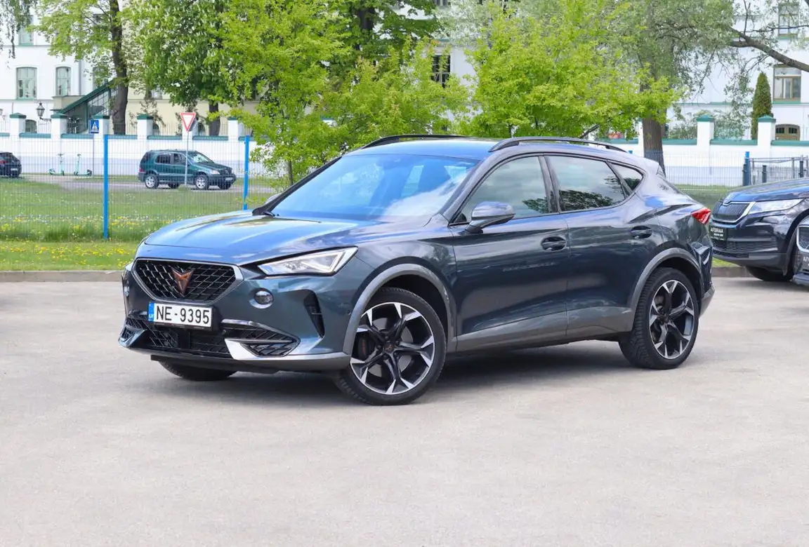 CUPRA FORMENTOR