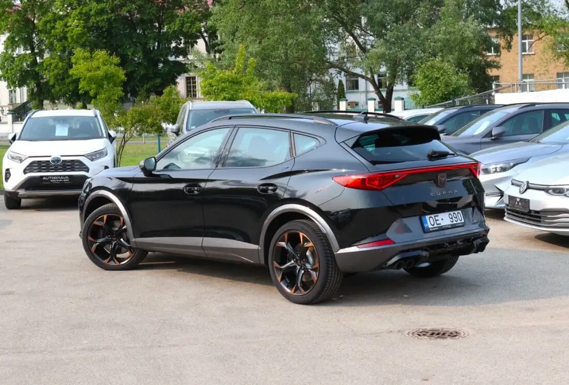 CUPRA FORMENTOR