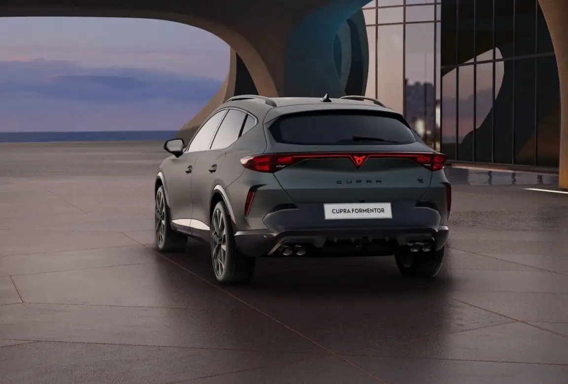 CUPRA FORMENTOR