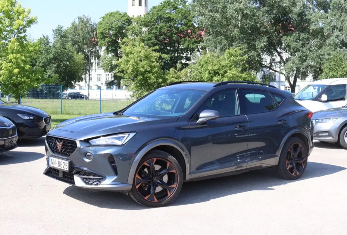 CUPRA FORMENTOR