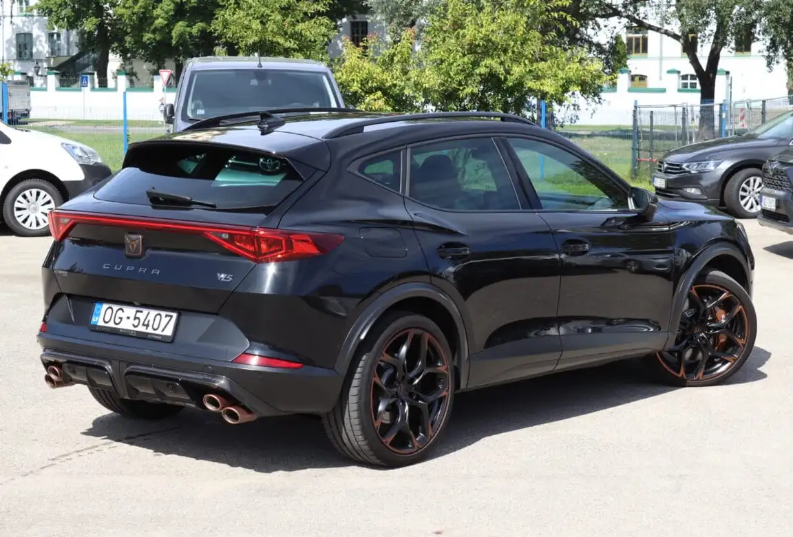CUPRA FORMENTOR
