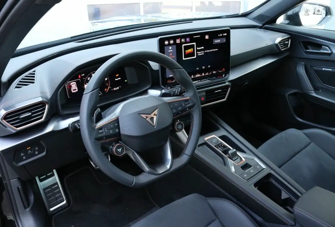 CUPRA FORMENTOR
