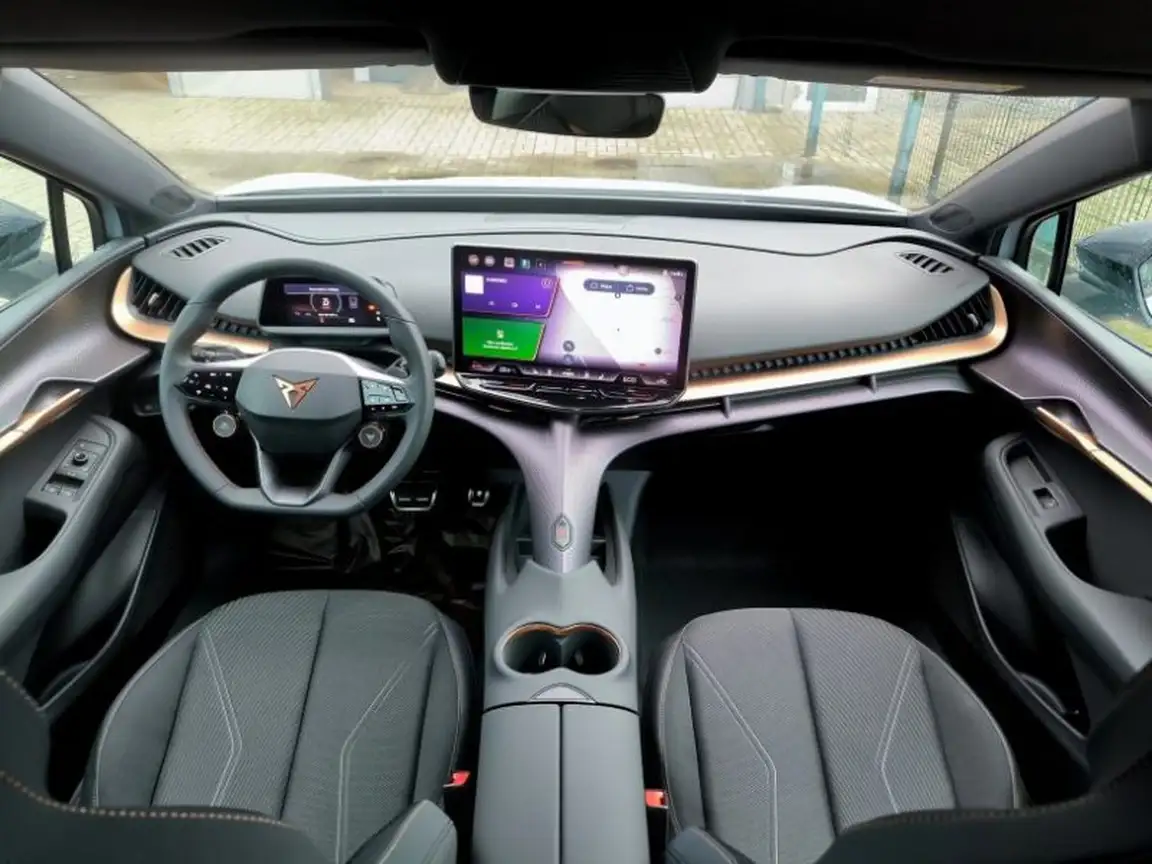 CUPRA TAVASCAN