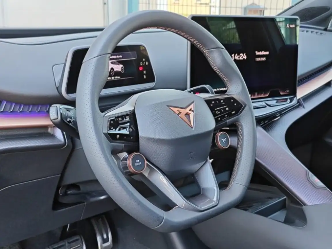CUPRA TAVASCAN