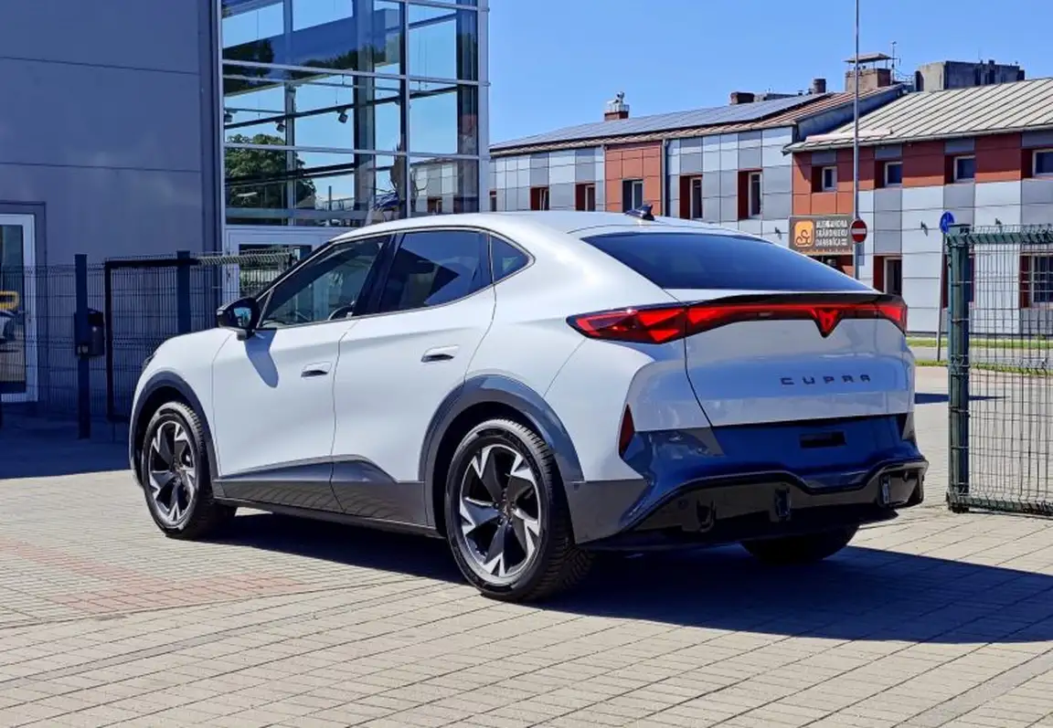 CUPRA TAVASCAN