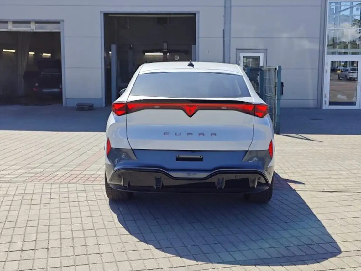 CUPRA TAVASCAN