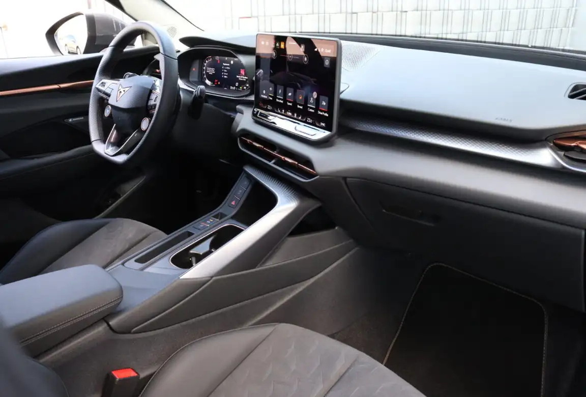 CUPRA TERRAMAR