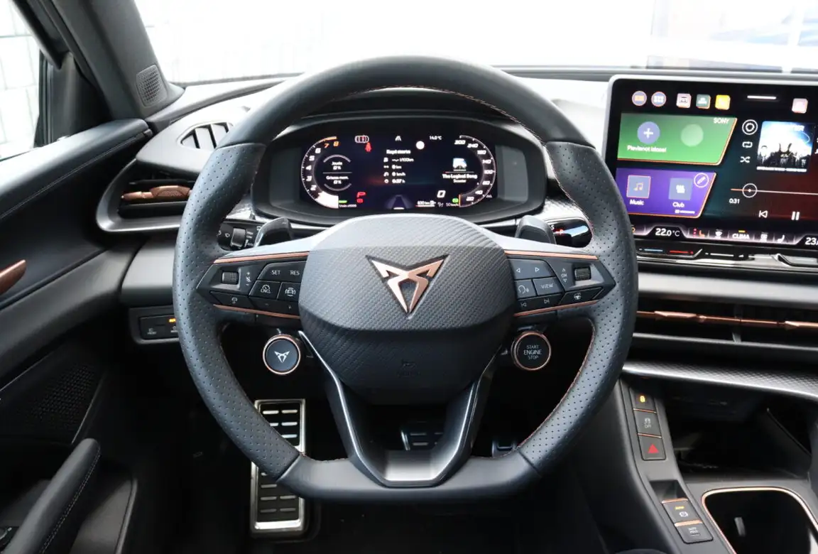 CUPRA TERRAMAR
