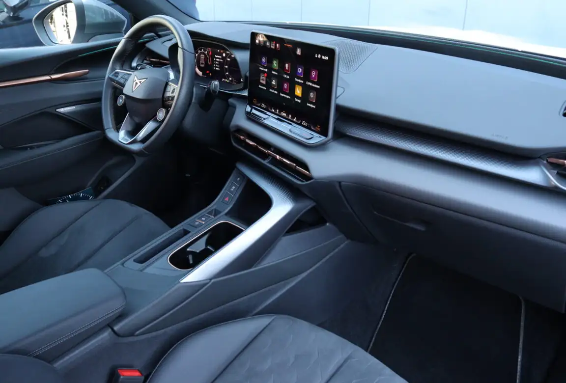 CUPRA TERRAMAR