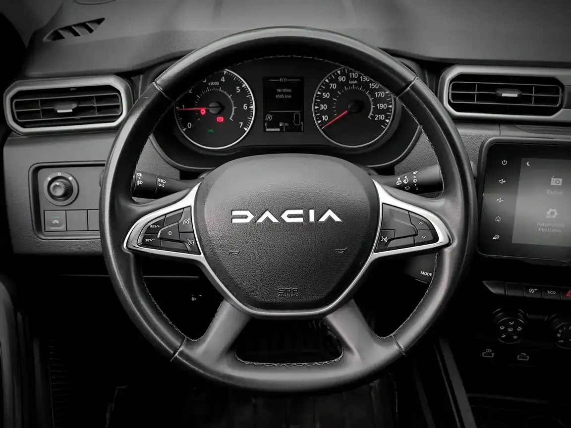 DACIA DUSTER