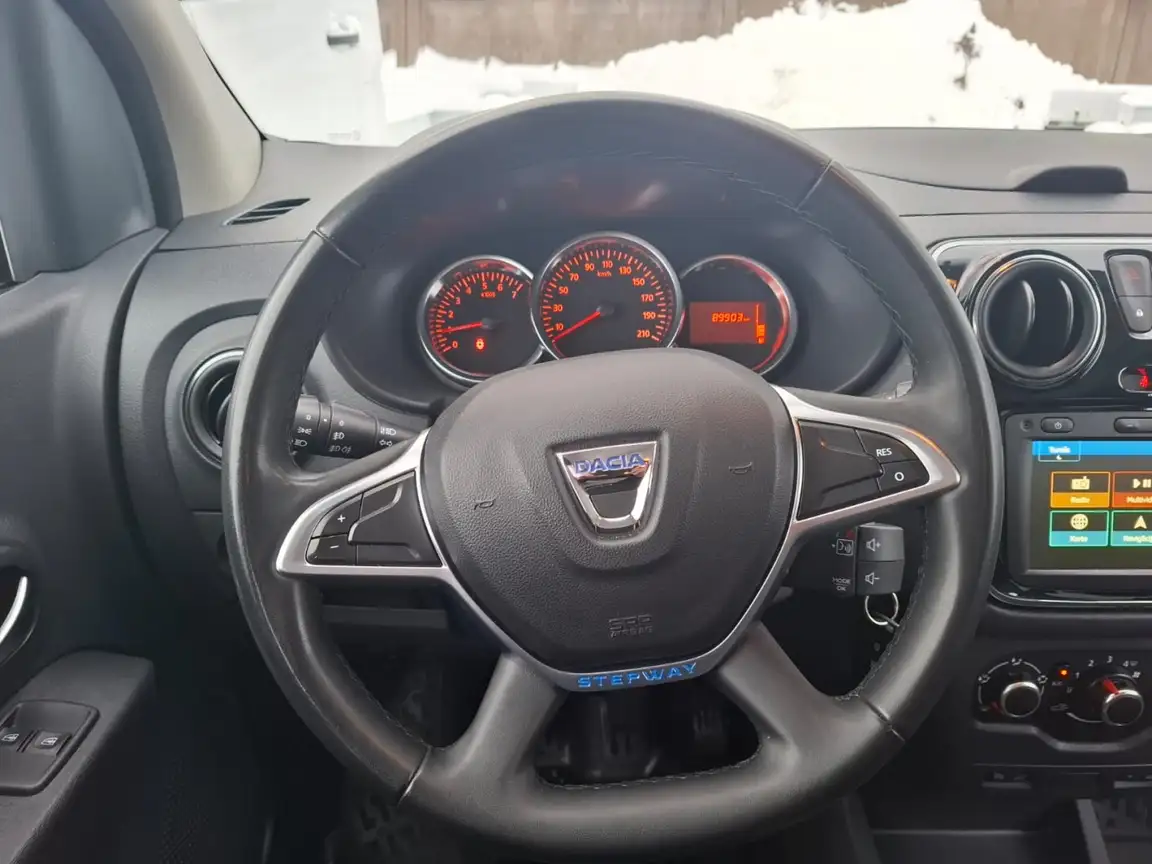 DACIA LODGY