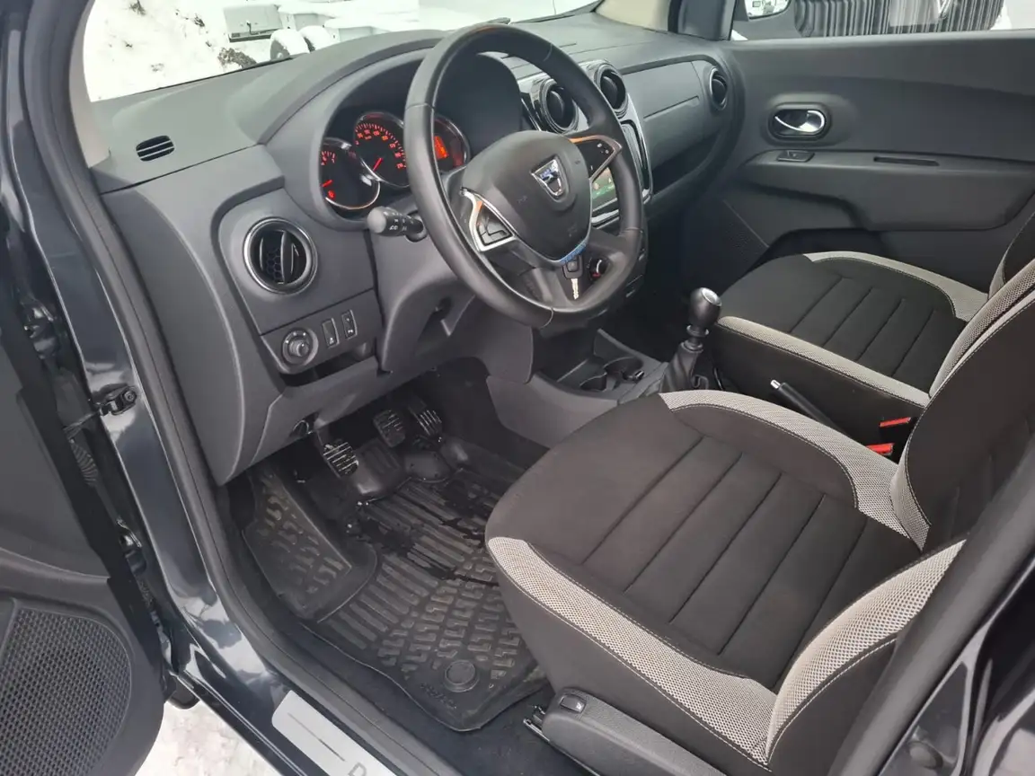 DACIA LODGY