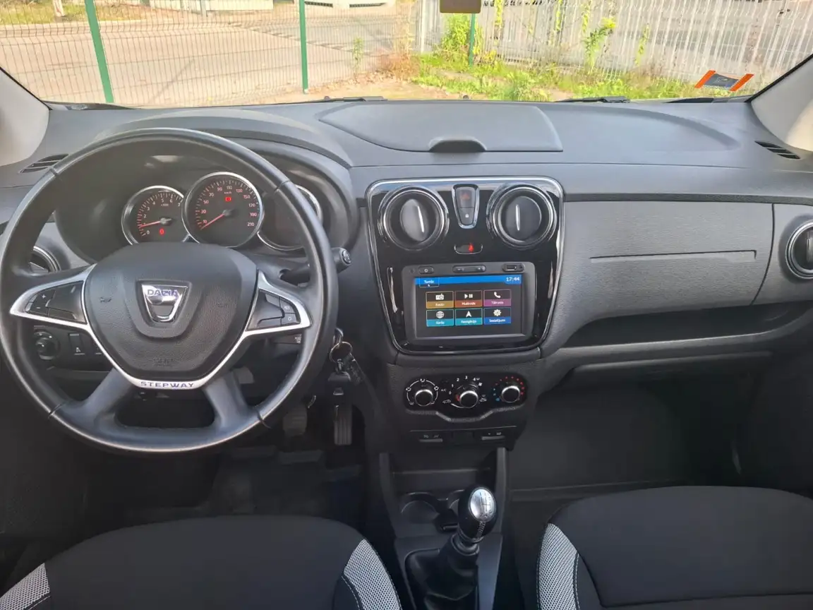 DACIA LODGY