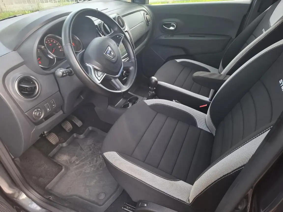 DACIA LODGY