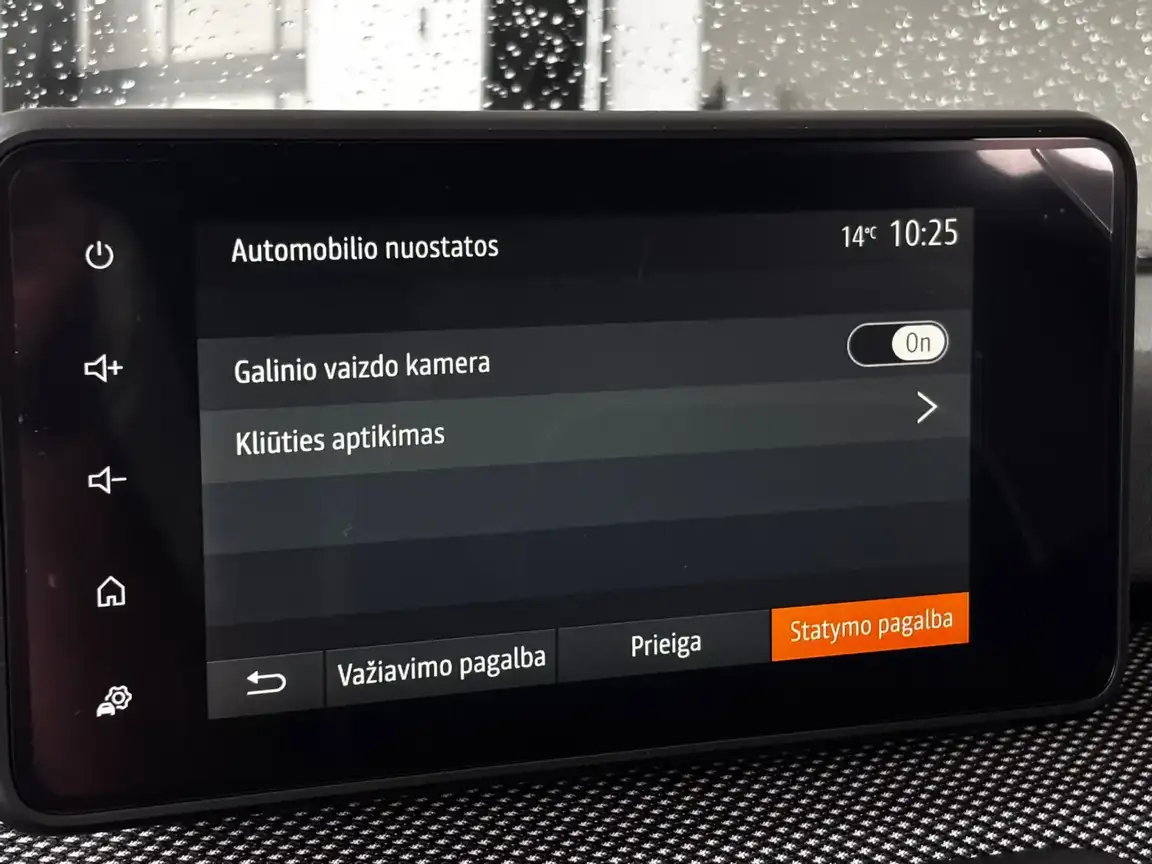 DACIA SANDERO