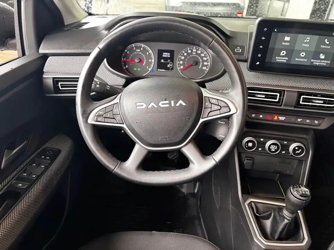 DACIA SANDERO