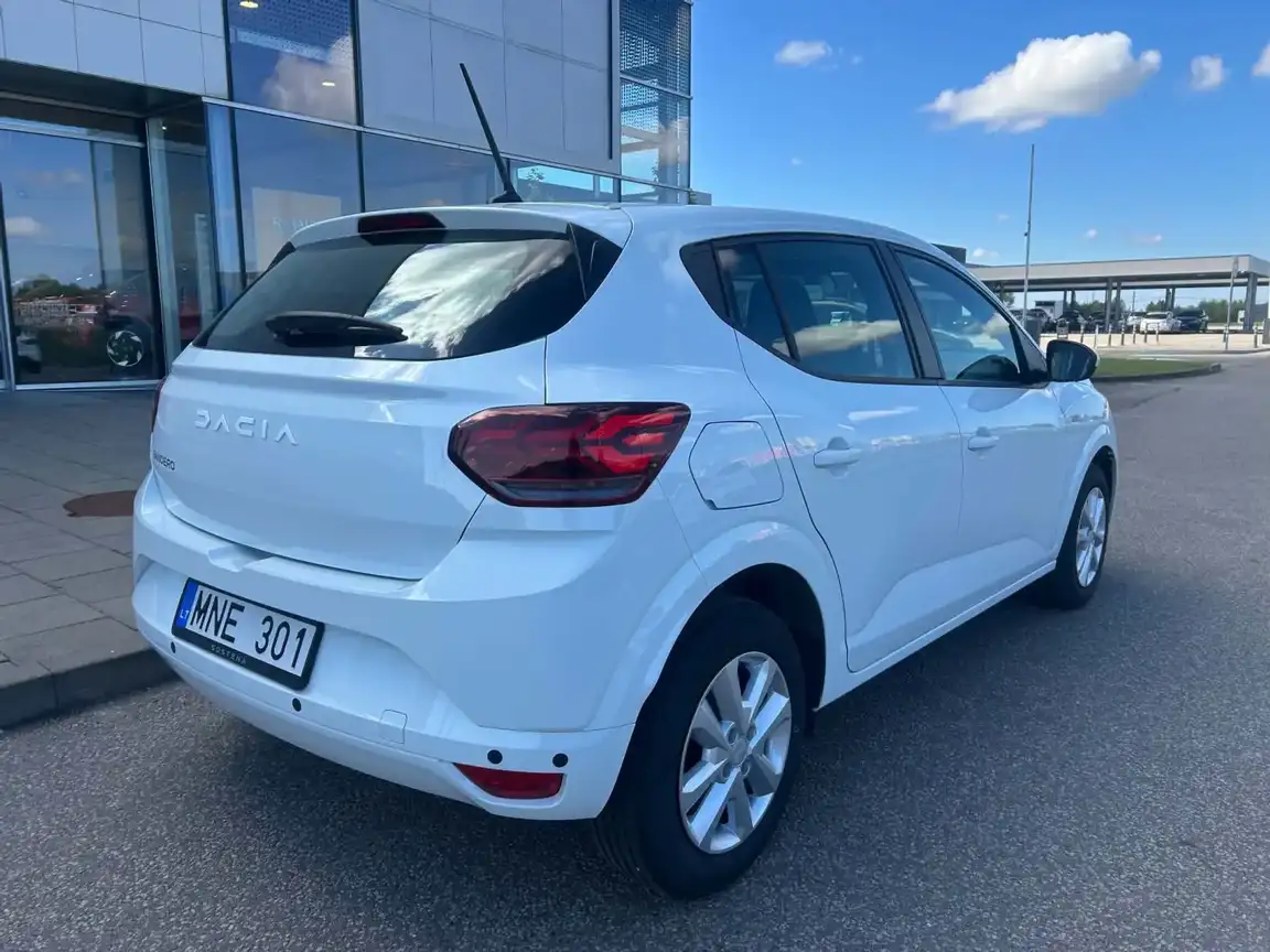 DACIA SANDERO