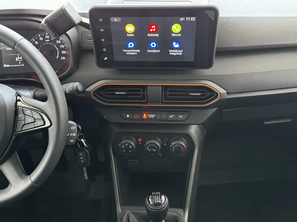 DACIA SANDERO