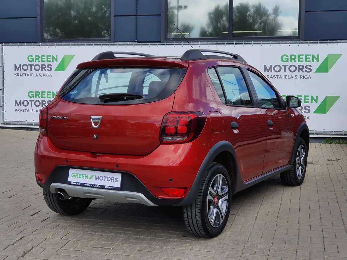 DACIA SANDERO