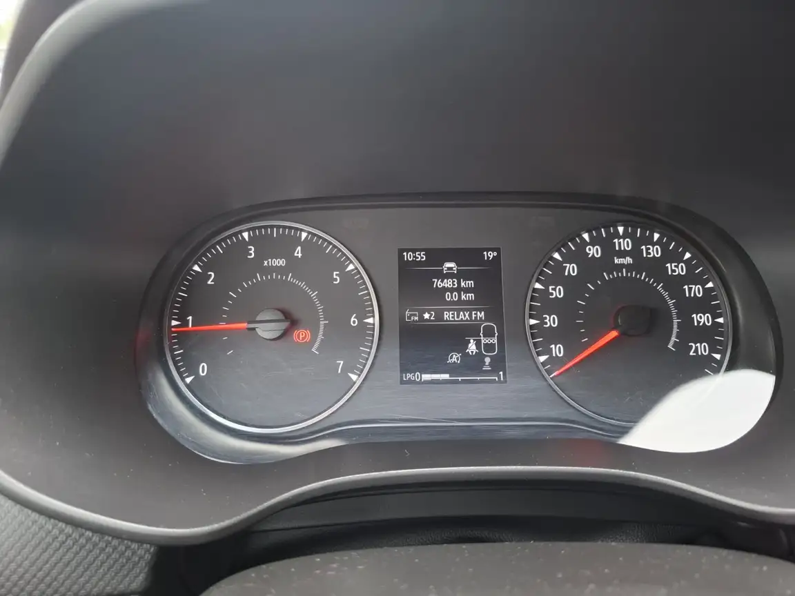 DACIA SANDERO