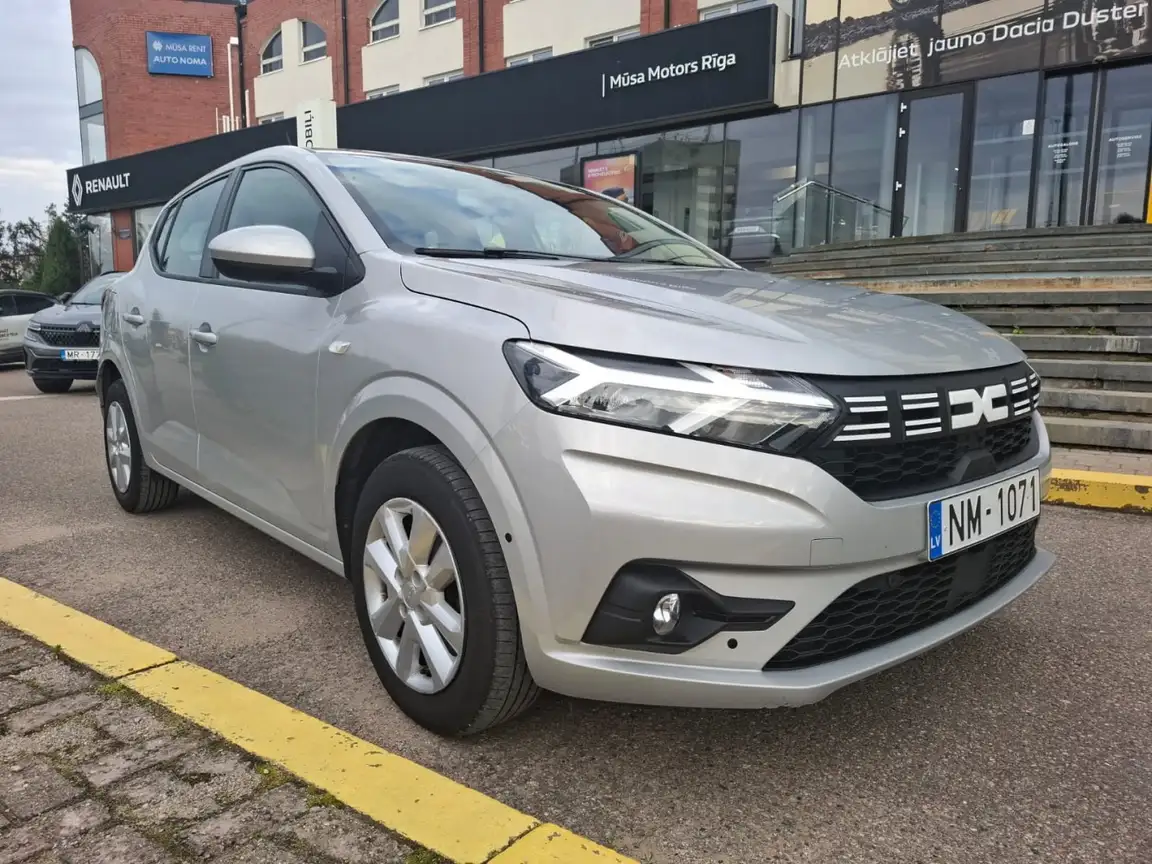 DACIA SANDERO