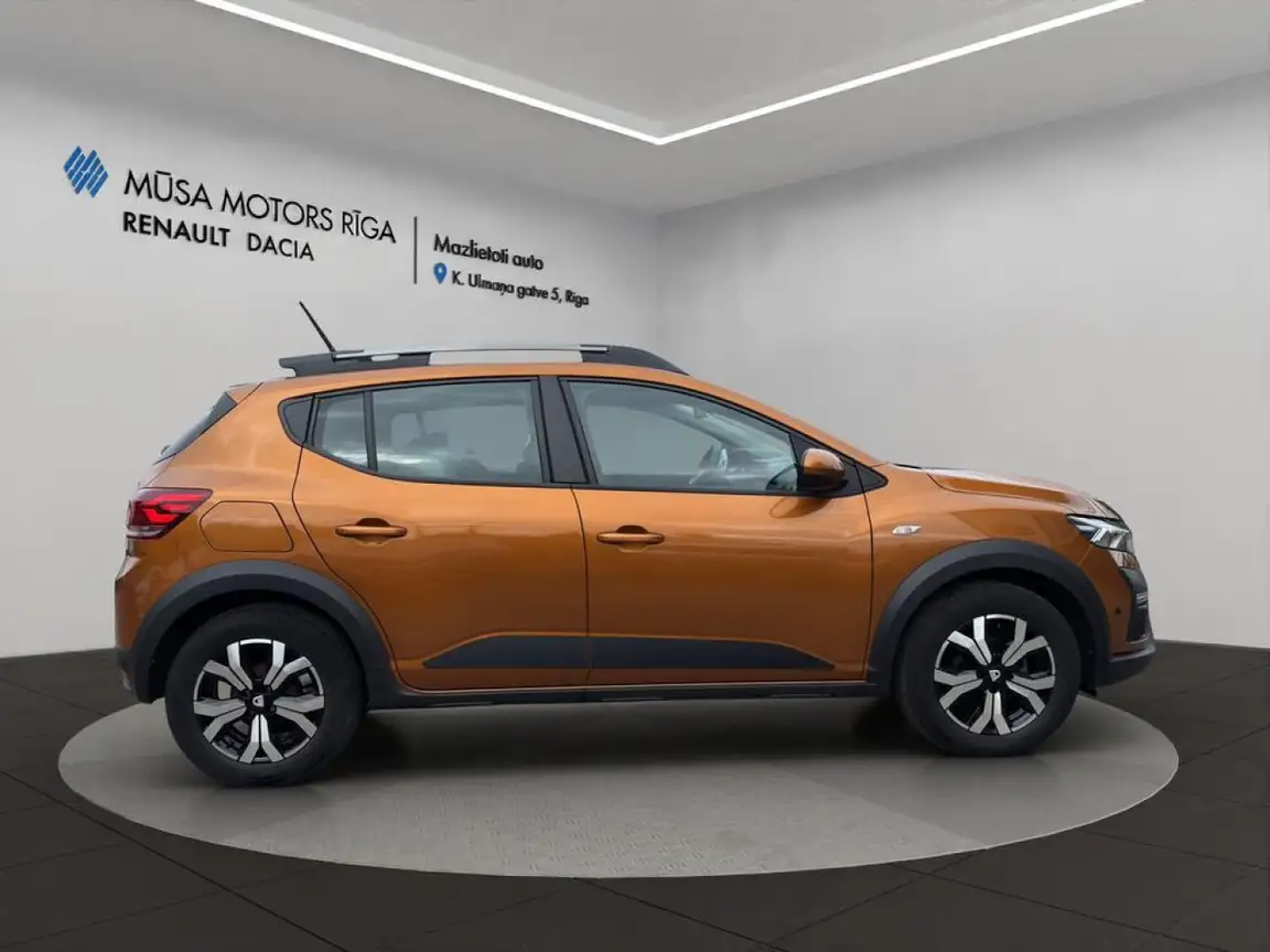 DACIA SANDERO