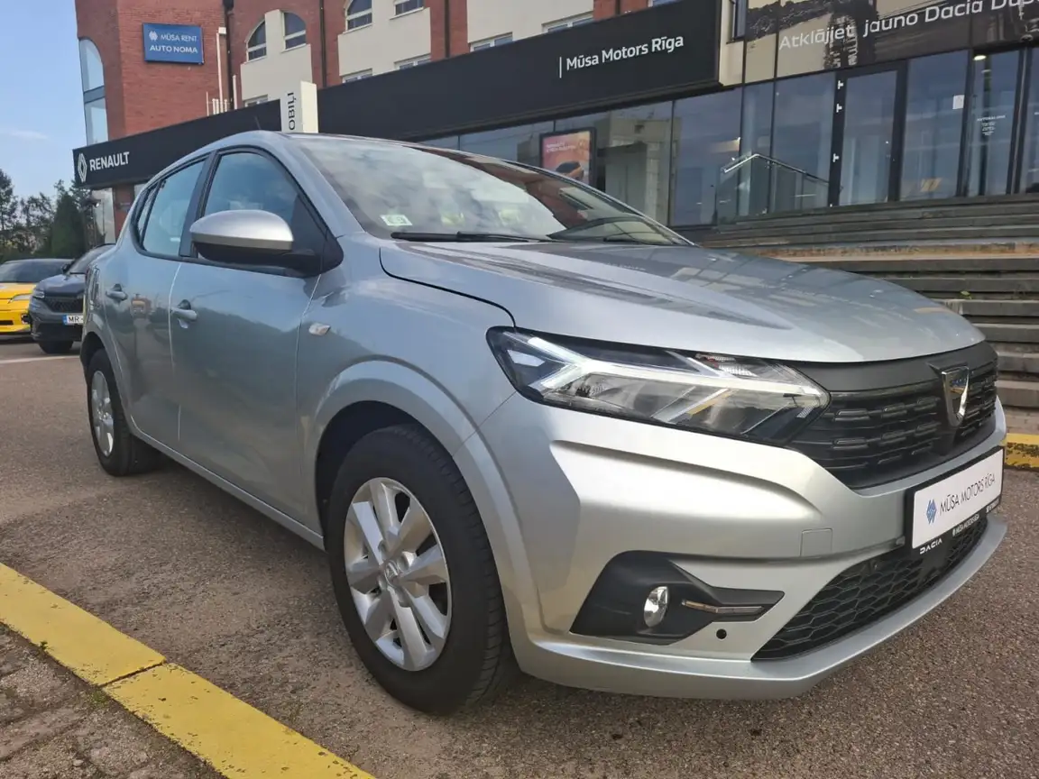 DACIA SANDERO