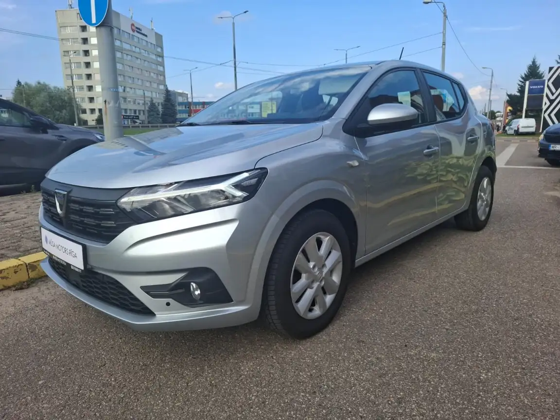DACIA SANDERO