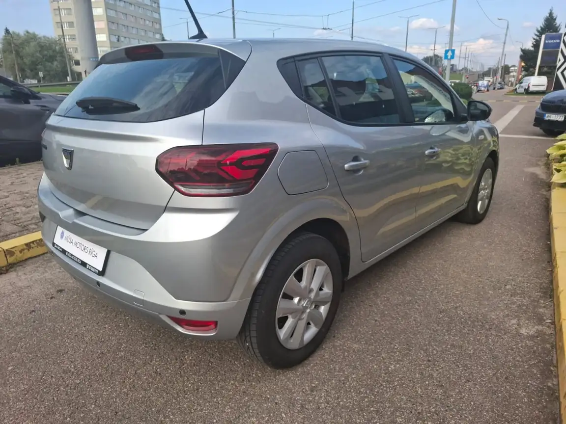 DACIA SANDERO