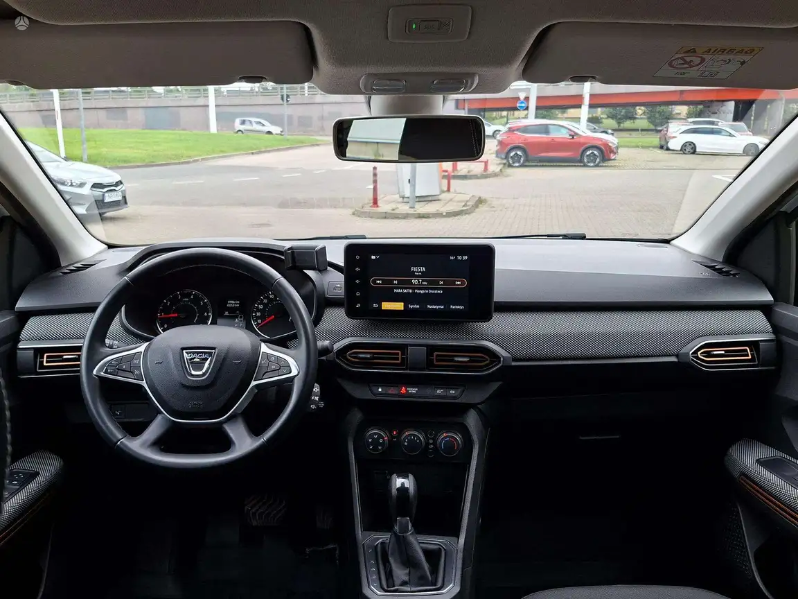 DACIA SANDERO