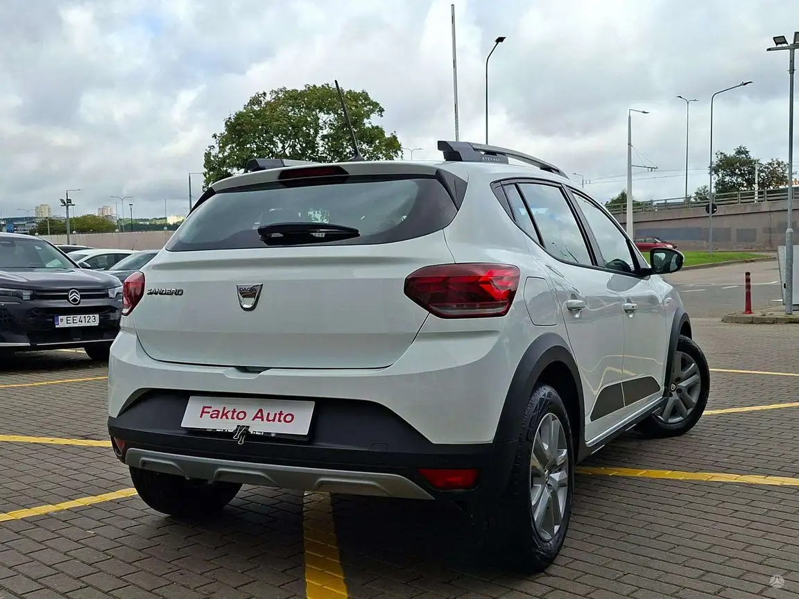 DACIA SANDERO