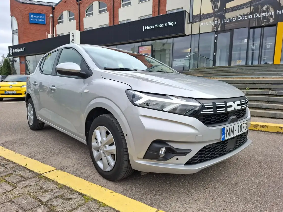 DACIA SANDERO
