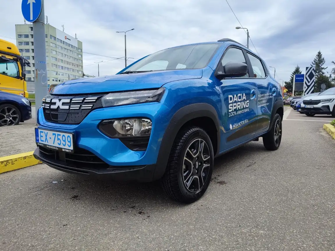 DACIA SPRING
