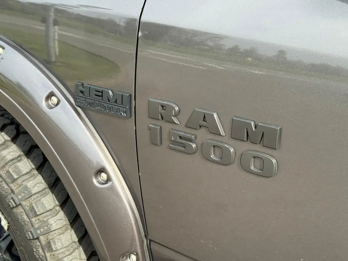 DODGE RAM
